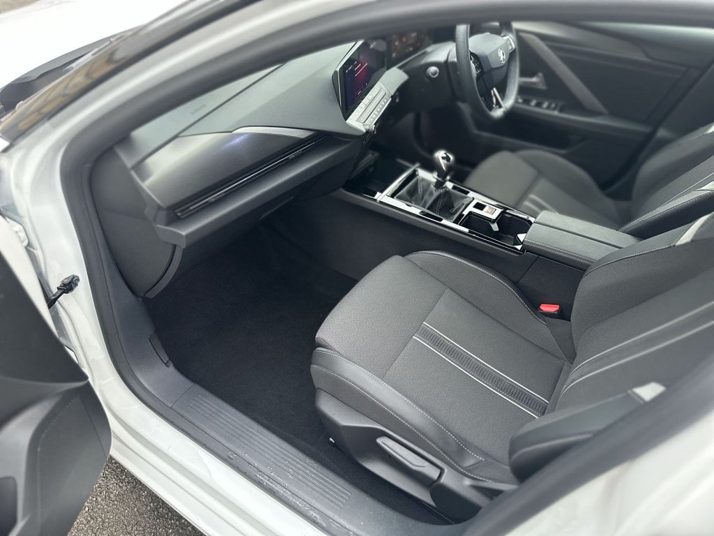 Used Vauxhall Astra 2024 for sale - 77006998: Photo 16