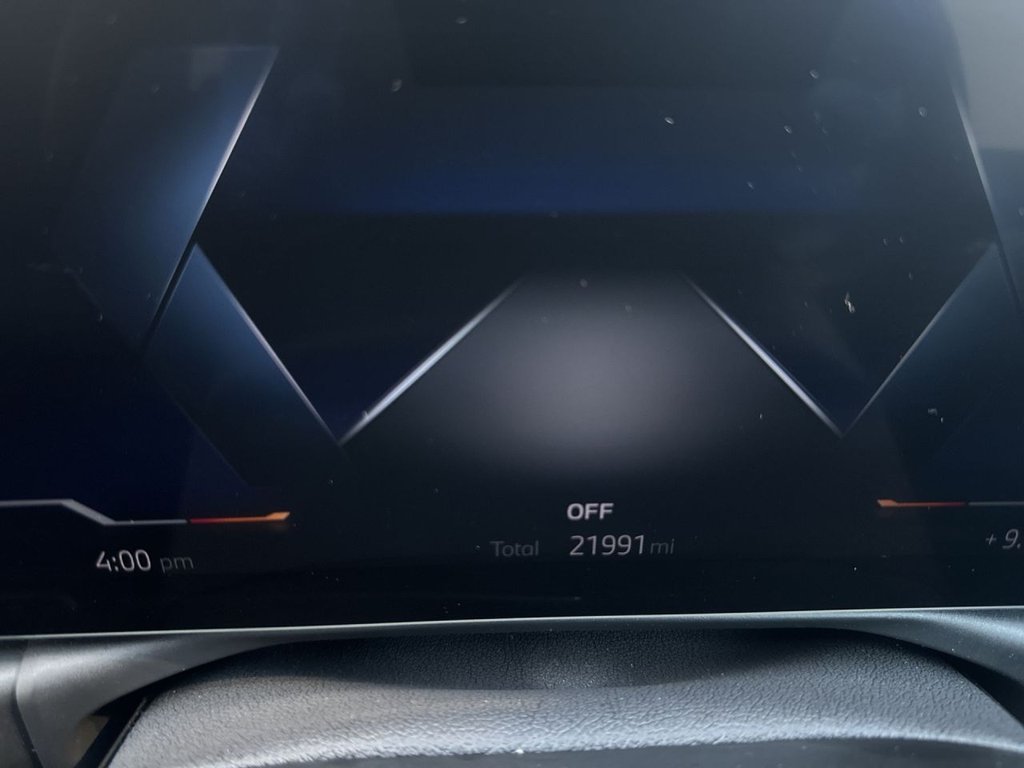 Used BMW i4 2023 for sale - 77121468: Photo 24