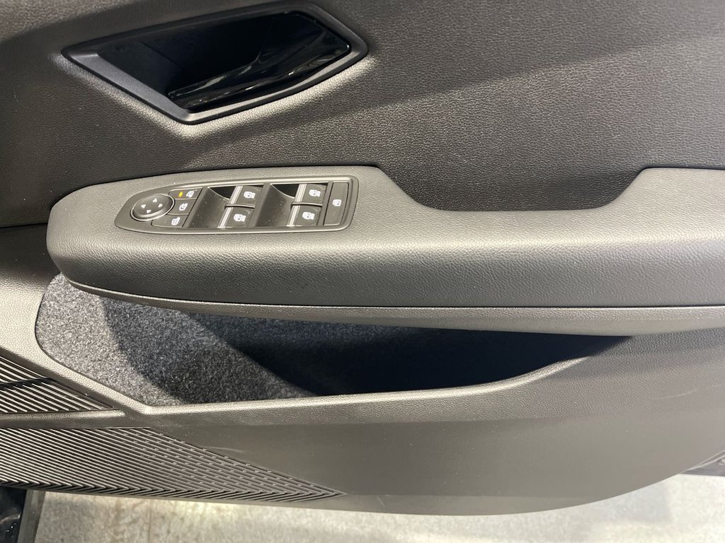 Used Renault Megane E Tech 2023 for sale - 77007023: Photo 23