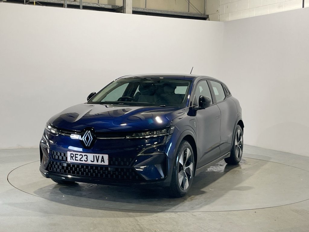 Used Renault Megane E Tech 2023 for sale - 77007023: Photo 4