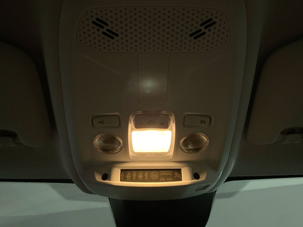 Used Vauxhall Corsa 2022 for sale - 77110642: Photo 18