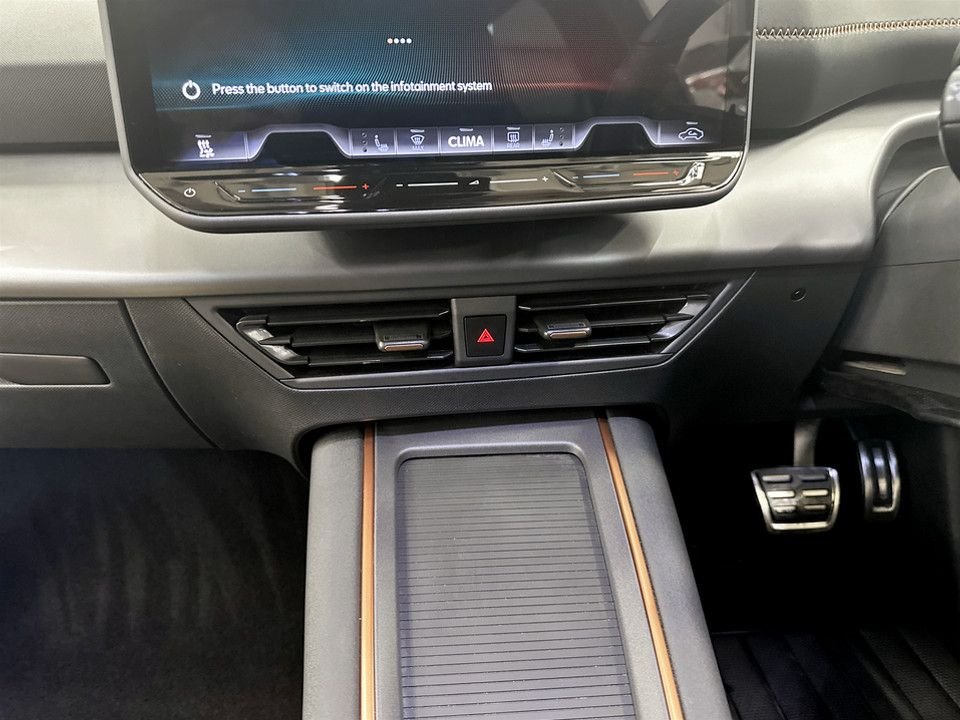 Used Cupra Born 2025 for sale - 78017061: Photo 18