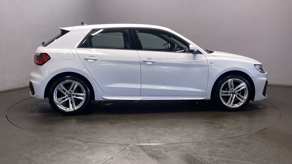 Used Audi A1 2022 for sale - 77110633: Photo 9