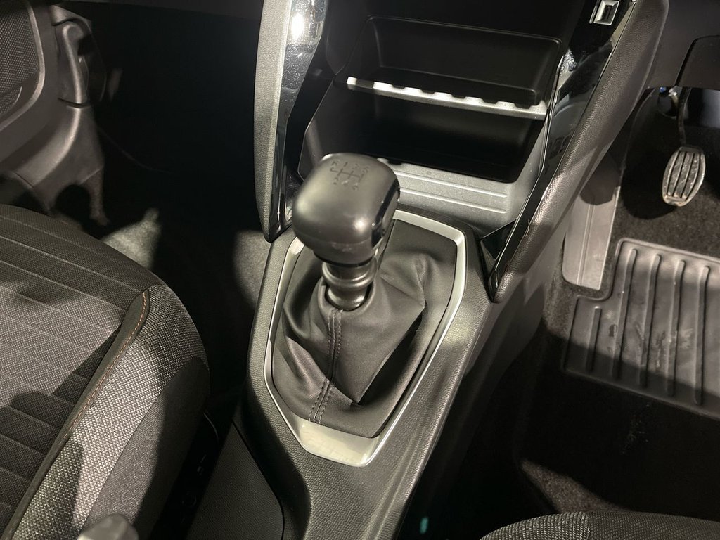 Used Peugeot 2008 2022 for sale - 77631717: Photo 19