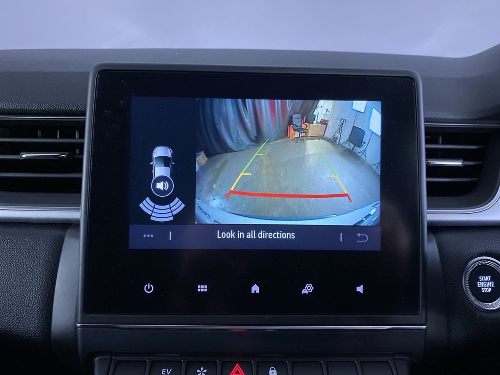 Used Renault Captur 2024 for sale - 76820491: Photo 24