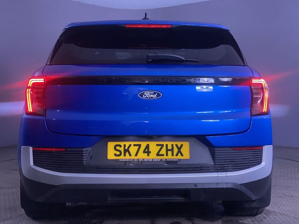 Used Ford Explorer 2024 for sale - 76820484: Photo 7