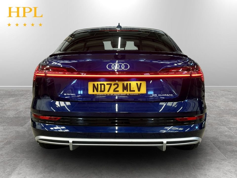 Used Audi e-tron 2023 for sale - 77748526: Photo 6