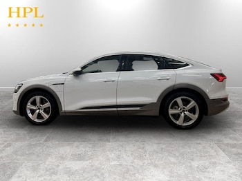 Used Audi e-tron 2021 for sale - 79567287: Photo