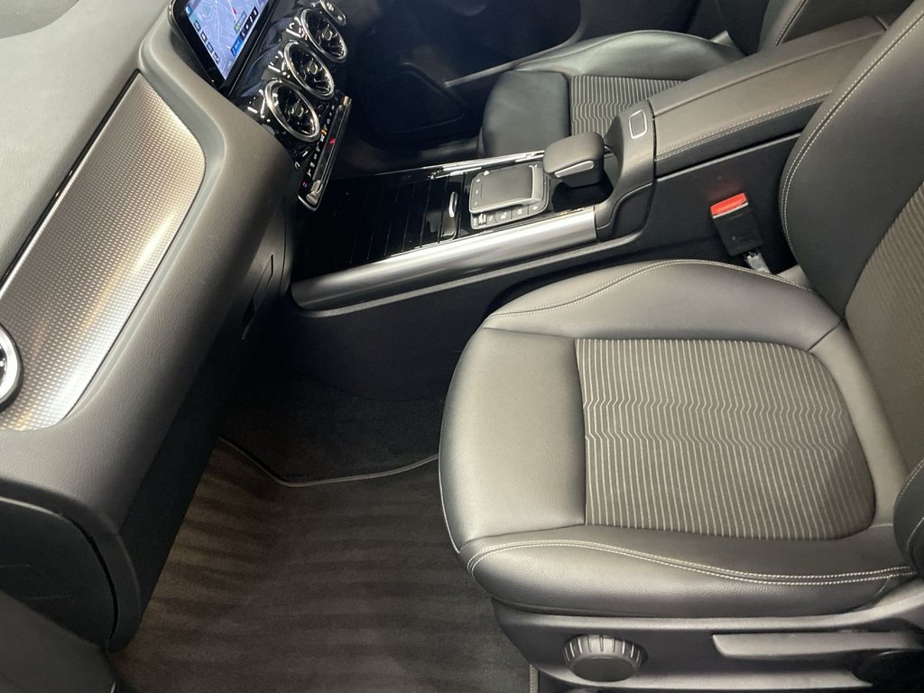 Used Mercedes-Benz GLA 2021 for sale - 77212009: Photo 17