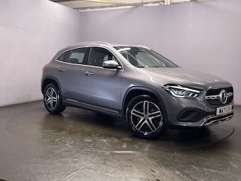 Used Mercedes-Benz GLA 2021 for sale - 77212009: Photo
