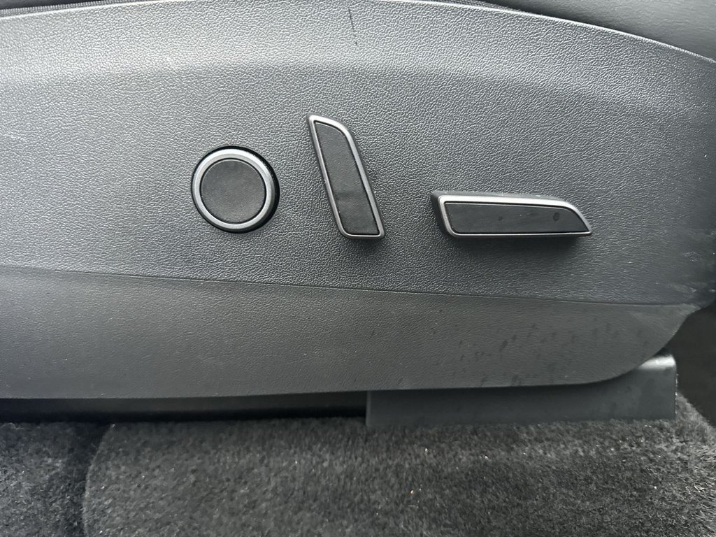 Used Tesla Model Y 2022 for sale - 77263819: Photo 21