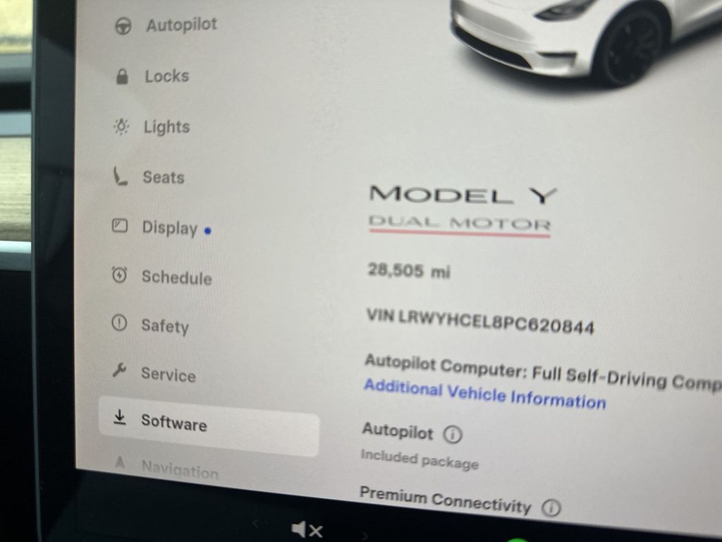Used Tesla Model Y 2022 for sale - 77263819: Photo 23