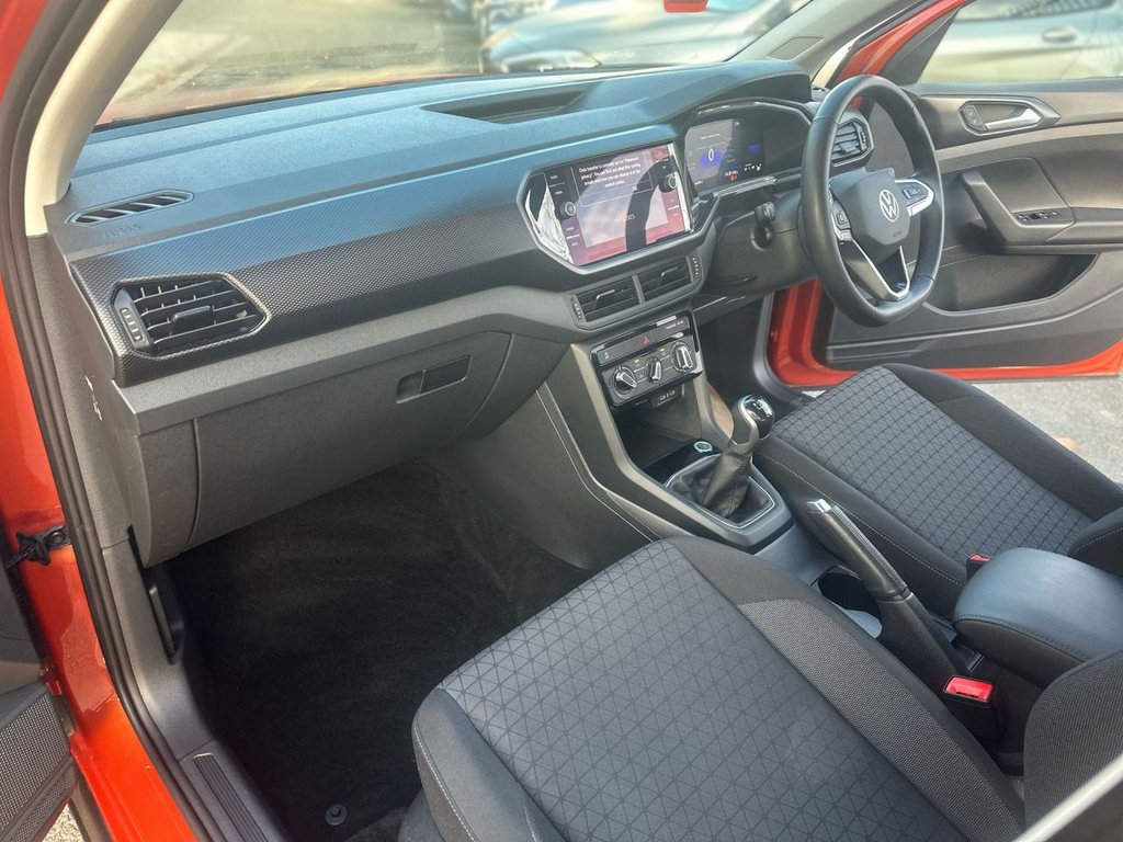 Used Volkswagen T-Cross 2023 for sale - 76792131: Photo 15