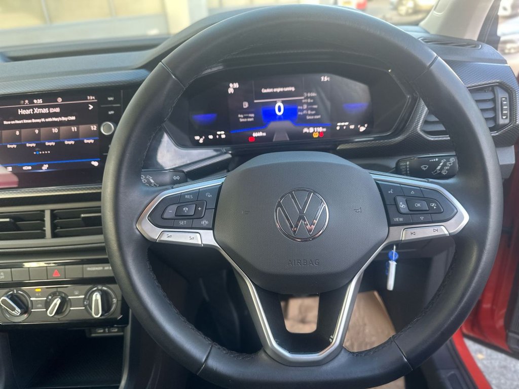 Used Volkswagen T-Cross 2023 for sale - 76792131: Photo 18