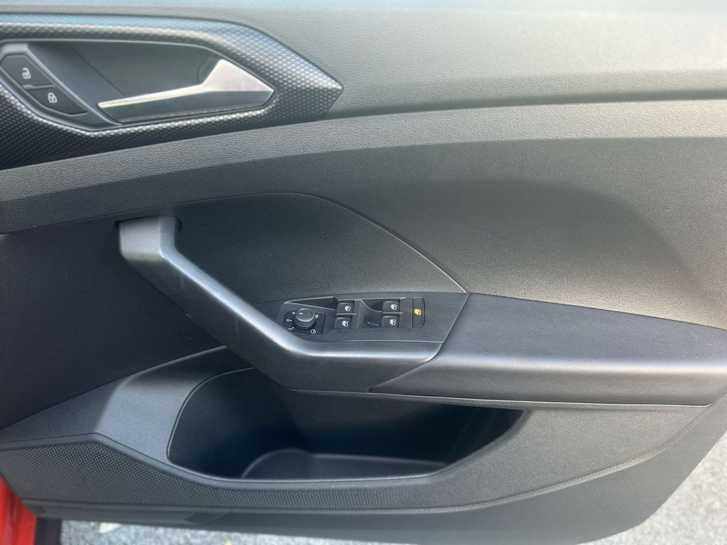 Used Volkswagen T-Cross 2023 for sale - 76792131: Photo 20