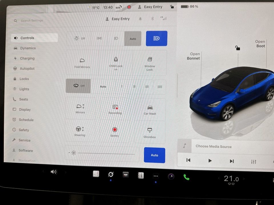 Used Tesla Model Y 2023 for sale - 77904653: Photo 14