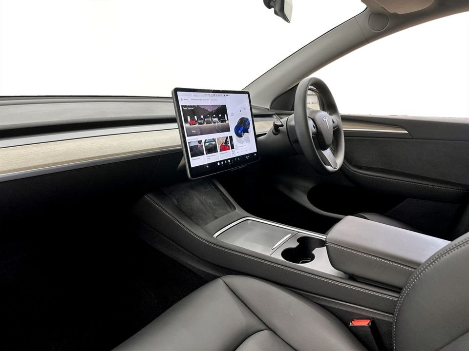 Used Tesla Model Y 2023 for sale - 77904653: Photo 15