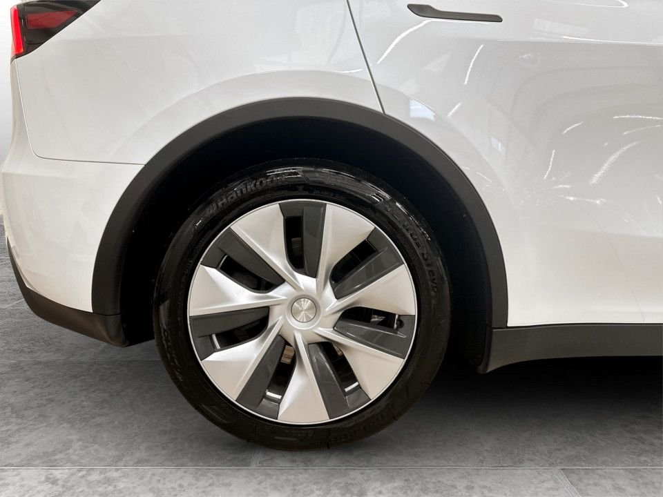 Used Tesla Model Y 2022 for sale - 77583235: Photo 10