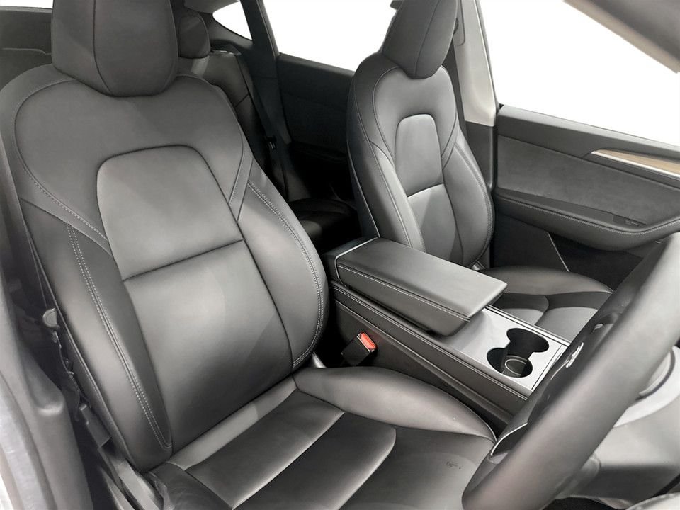 Used Tesla Model Y 2022 for sale - 77583235: Photo 11