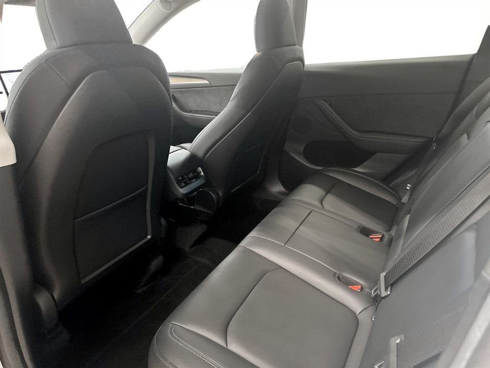 Used Tesla Model Y 2022 for sale - 77583235: Photo 21