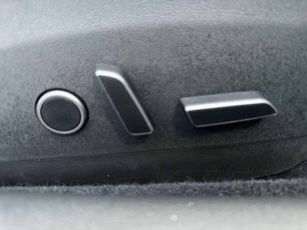 Used Tesla Model 3 2021 for sale - 77122083: Photo 24