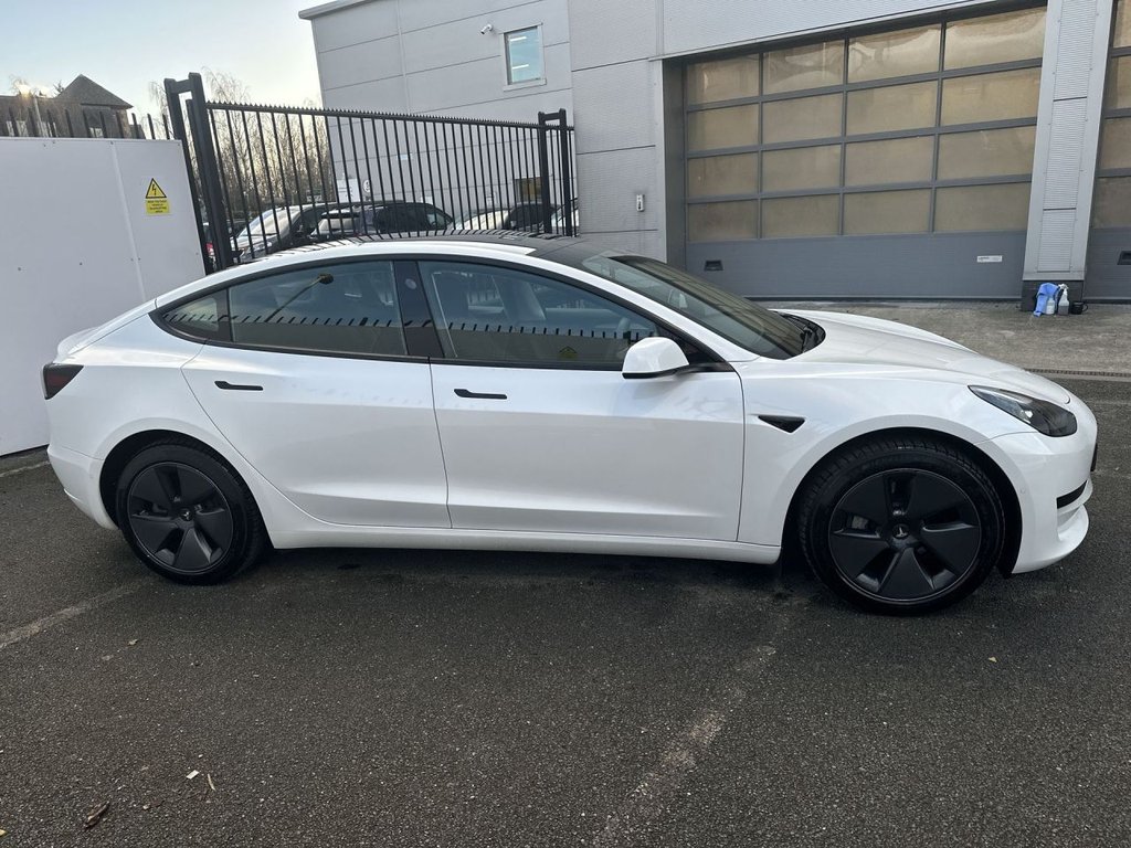 Used Tesla Model 3 2021 for sale - 77122083: Photo 9