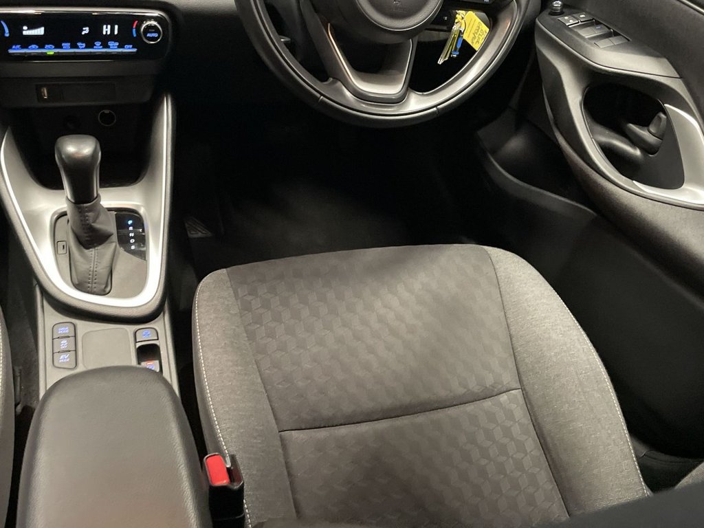 Used Toyota Yaris 2022 for sale - 77498504: Photo 15