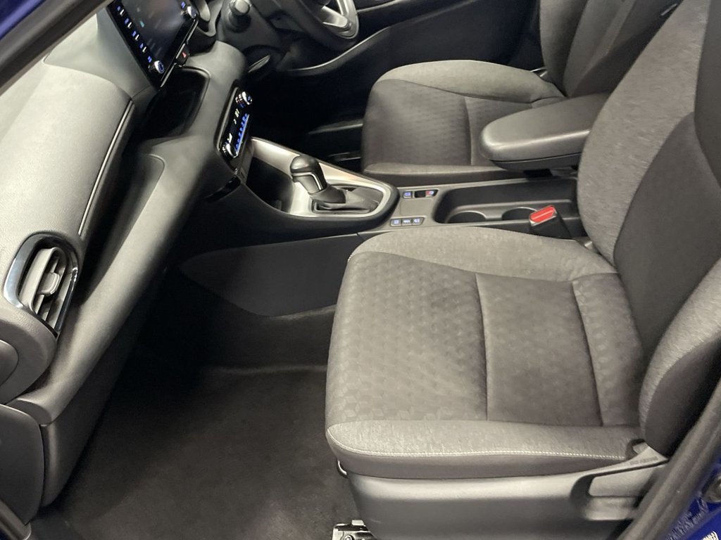 Used Toyota Yaris 2022 for sale - 77498504: Photo 17