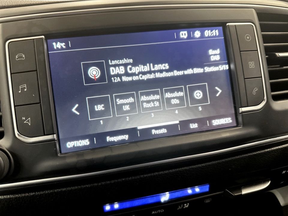 Used Vauxhall Vivaro Life 2023 for sale - 77680468: Photo 16