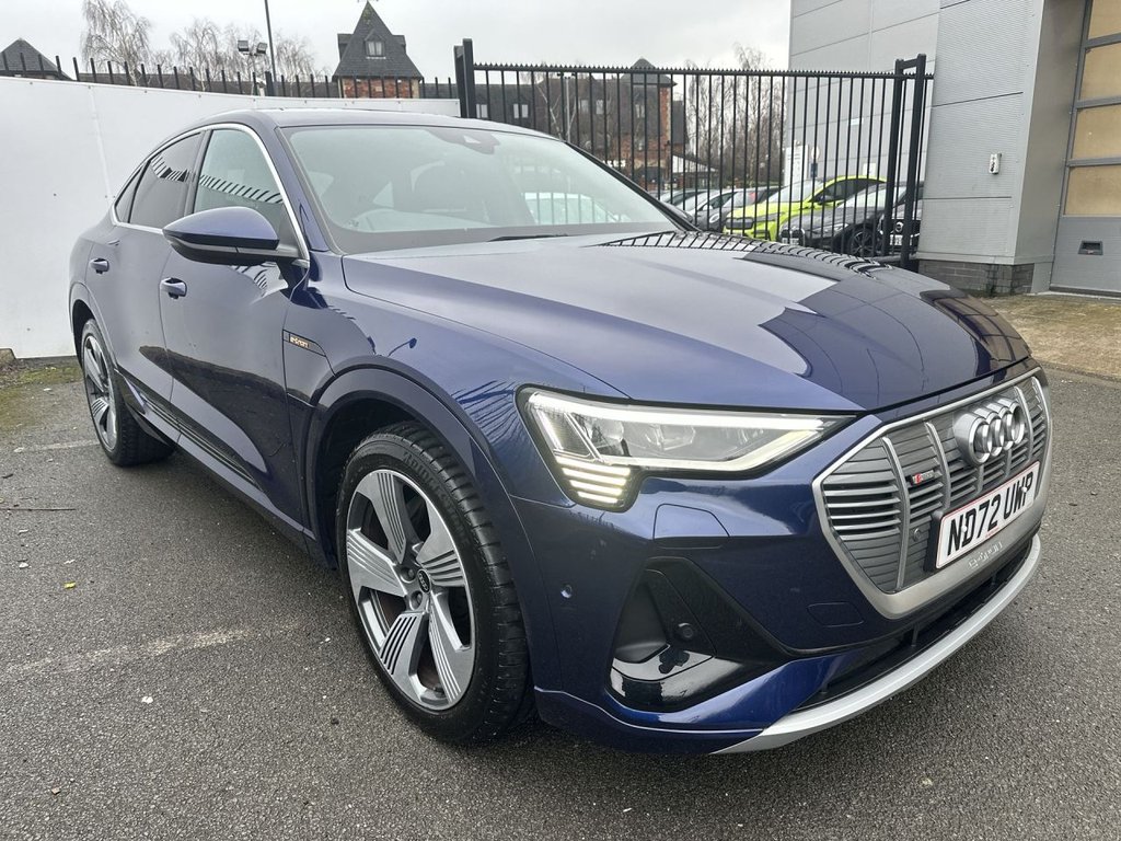 Used Audi e-tron 2023 for sale - 77719508: Photo 2