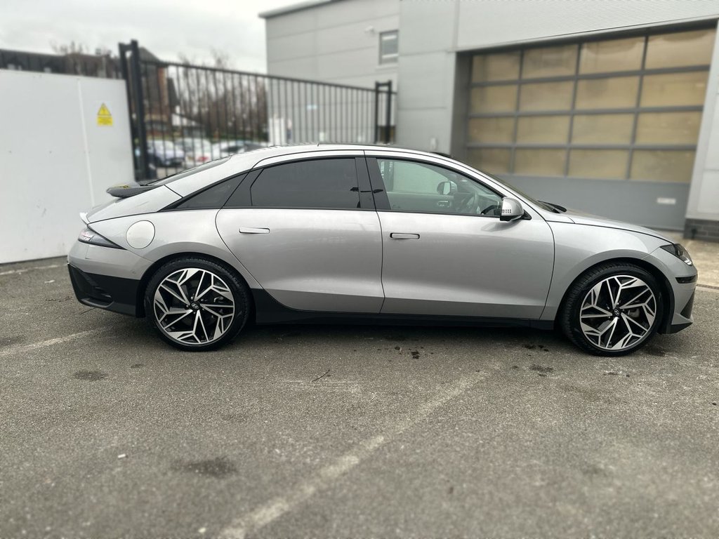 Used Hyundai IONIQ 6 2023 for sale - 76792211: Photo 9