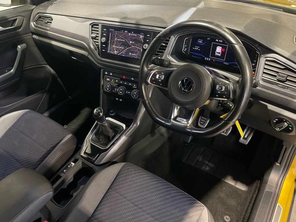 Used Volkswagen T-Roc 2021 for sale - 76841075: Photo 15