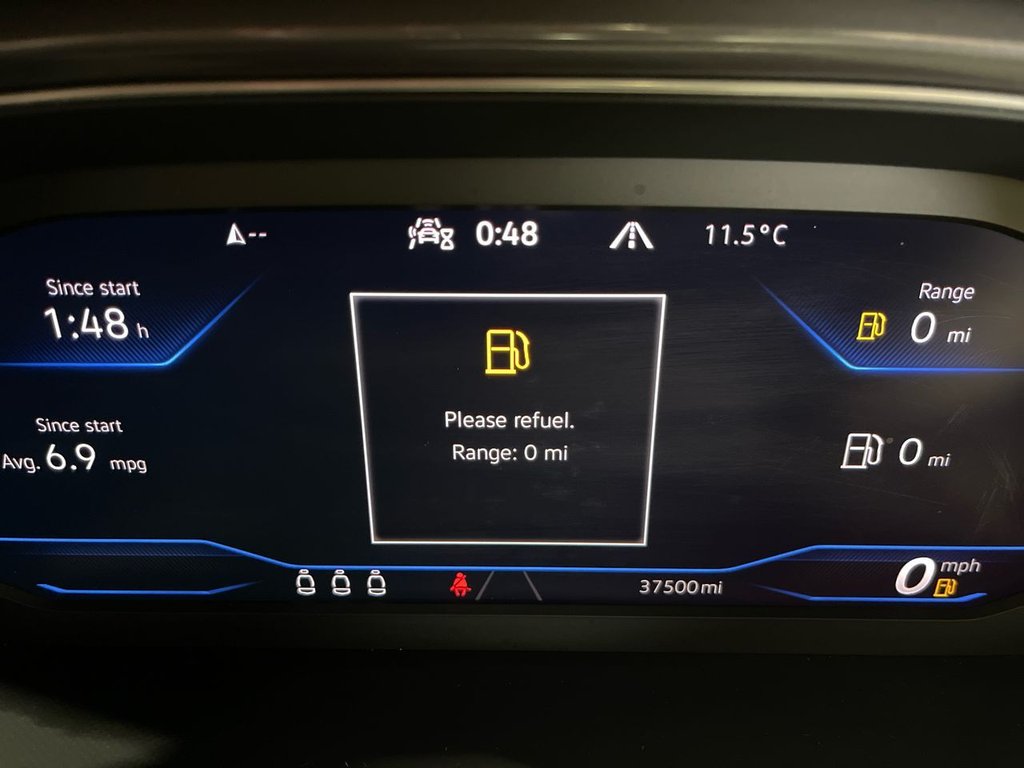 Used Volkswagen T-Roc 2021 for sale - 76841075: Photo 25