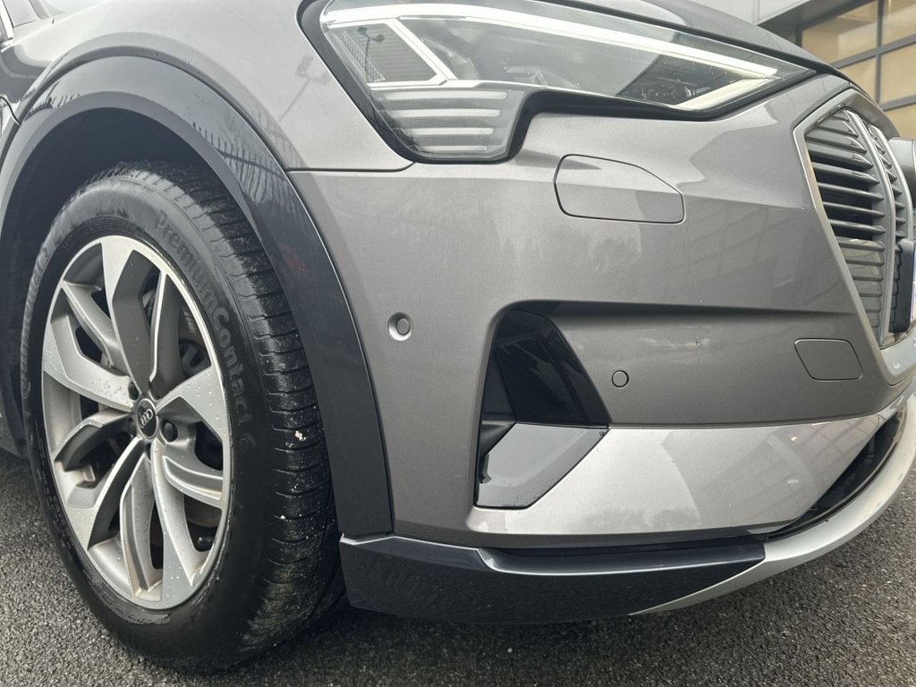 Used Audi e-tron 2021 for sale - 76792377: Photo 10