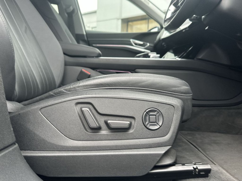 Used Audi e-tron 2021 for sale - 76792377: Photo 21