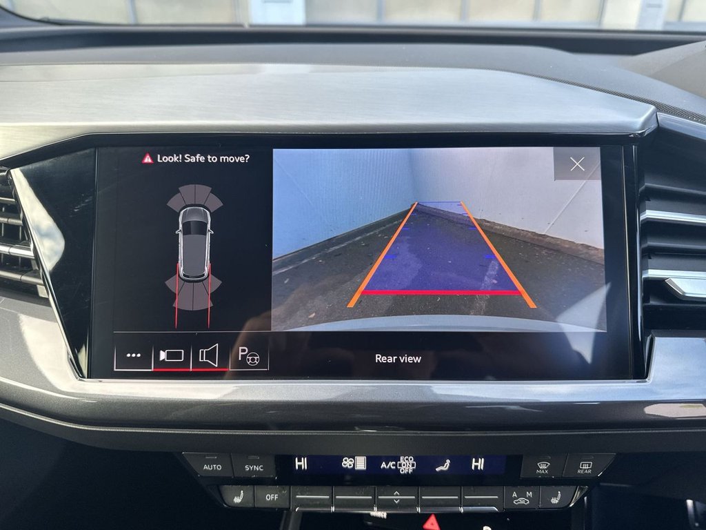 Used Audi Q4 e-tron 2022 for sale - 76792140: Photo 14