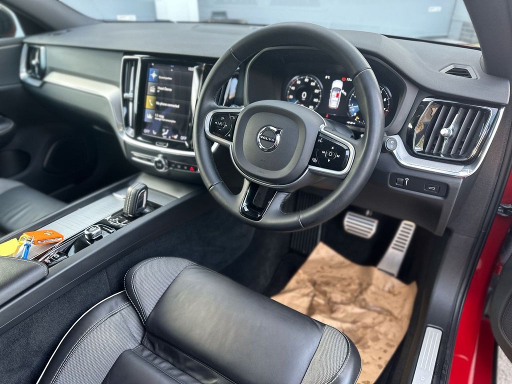 Used Volvo V60 2022 for sale - 76792078: Photo 15