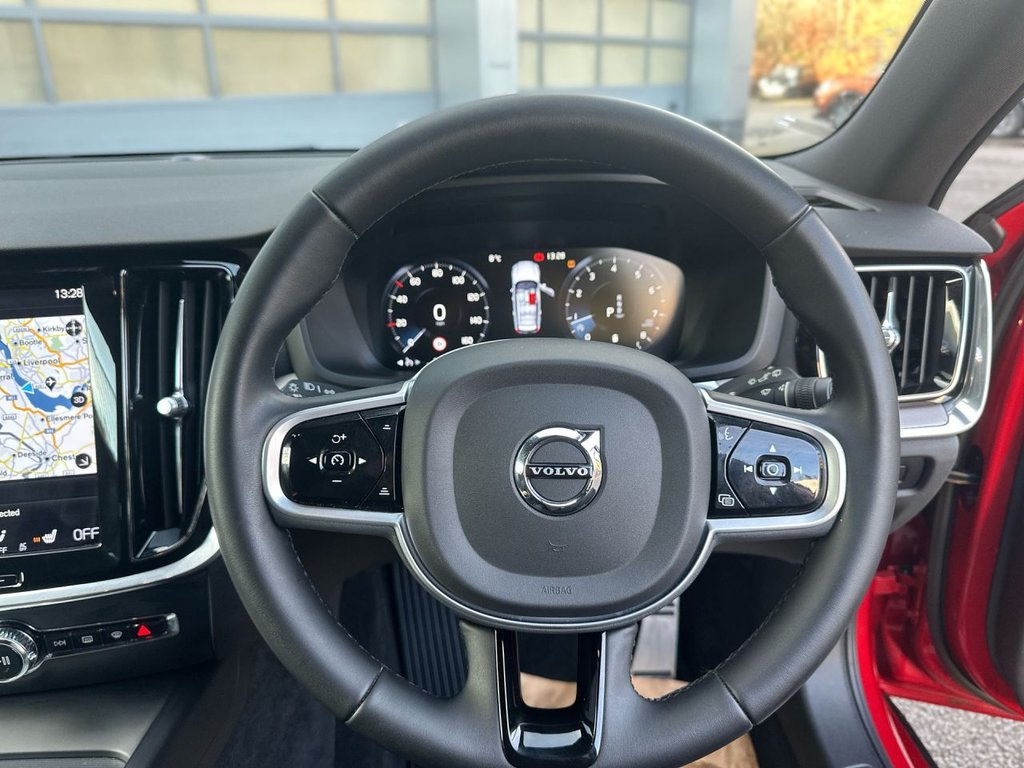 Used Volvo V60 2022 for sale - 76792078: Photo 20