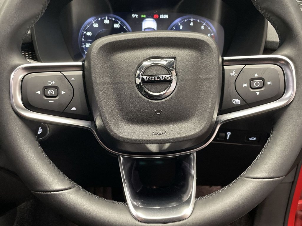 Used Volvo XC40 2021 for sale - 78212698: Photo 21