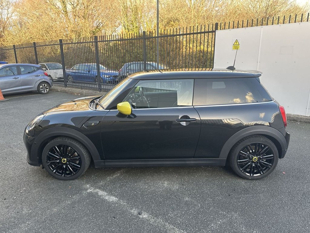 Used MINI Electric Hatch 2022 for sale - 77122010: Photo 5