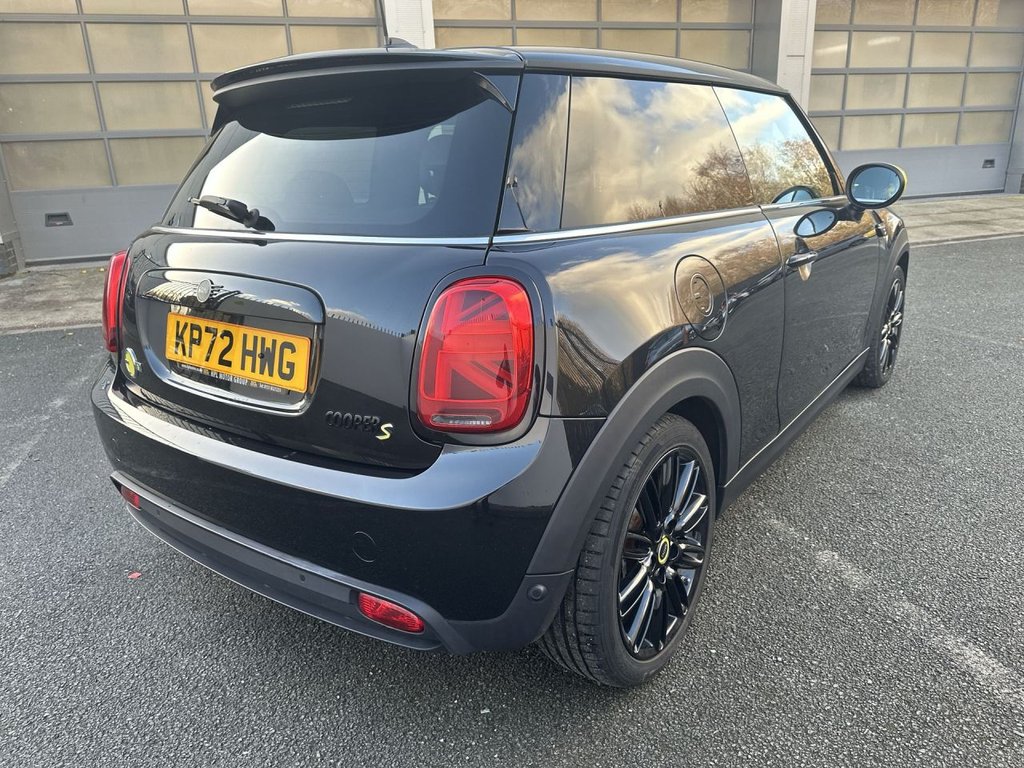 Used MINI Electric Hatch 2022 for sale - 77122010: Photo 8
