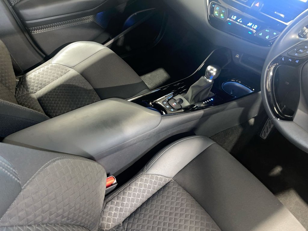 Used Toyota C-HR 2022 for sale - 77110692: Photo 14