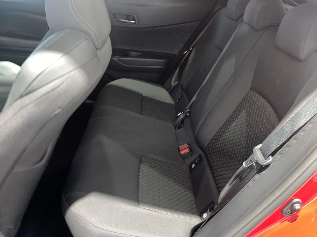 Used Toyota C-HR 2022 for sale - 77110692: Photo 8