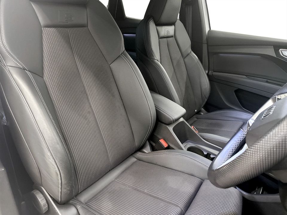 Used Audi Q4 e-tron 2023 for sale - 77780670: Photo 11