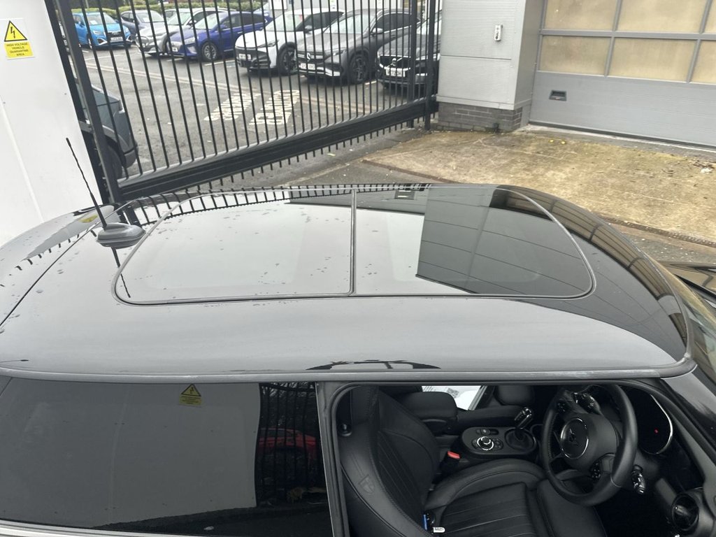 Used MINI Electric Hatch 2023 for sale - 76792384: Photo 17