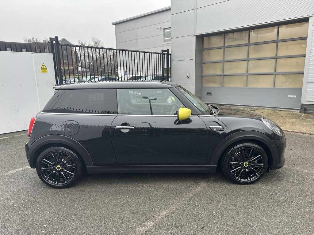 Used MINI Electric Hatch 2023 for sale - 76792384: Photo 9