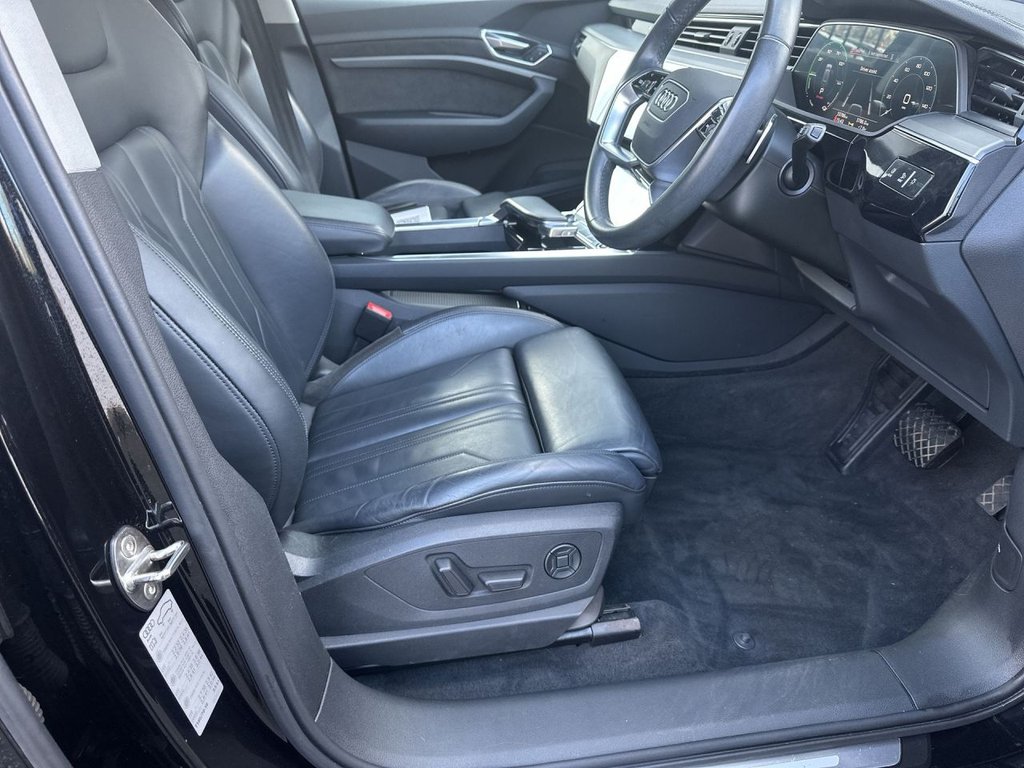 Used Audi e-tron 2021 for sale - 76953977: Photo 14