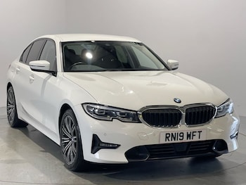 Used BMW 3 Series 2019 for sale - 77007143: Photo