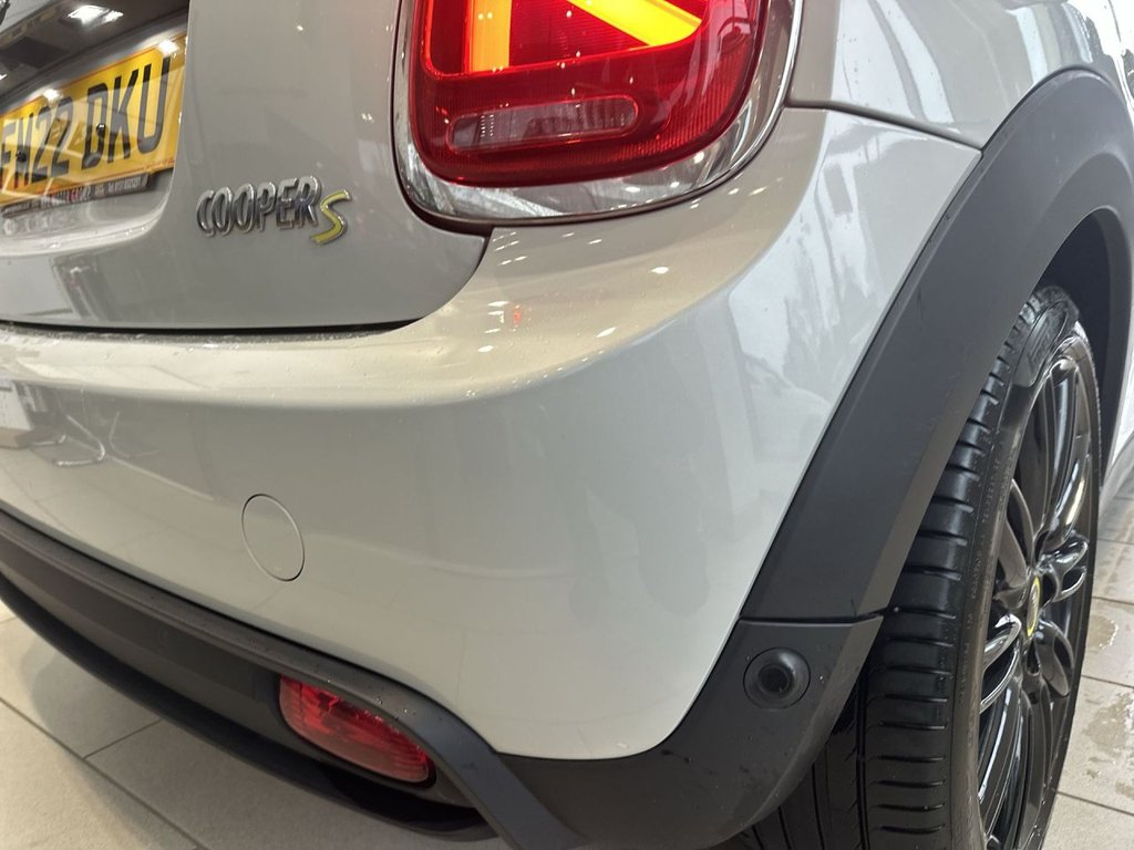 Used MINI Electric Hatch 2022 for sale - 76792366: Photo 13