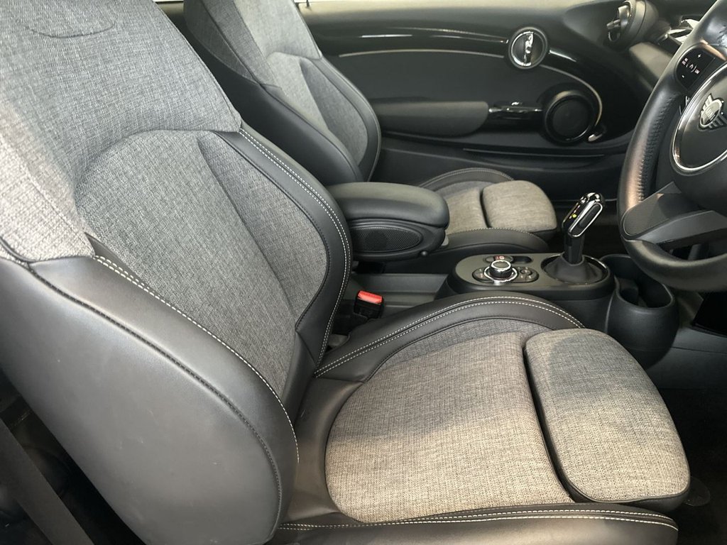 Used MINI Electric Hatch 2022 for sale - 76792366: Photo 14